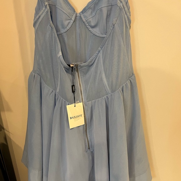 NWT strapless dress - Picture 4 of 4